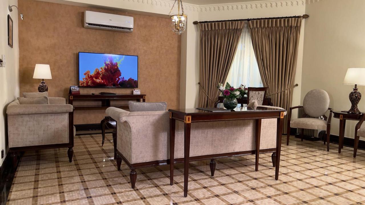 Heritage Luxury Suites All Suite Hotel Lahore Exterior foto